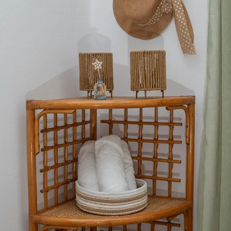 Seaside Serenity Apartment *